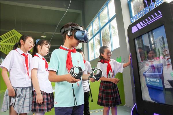 如何給中小學生科普安全教育知識